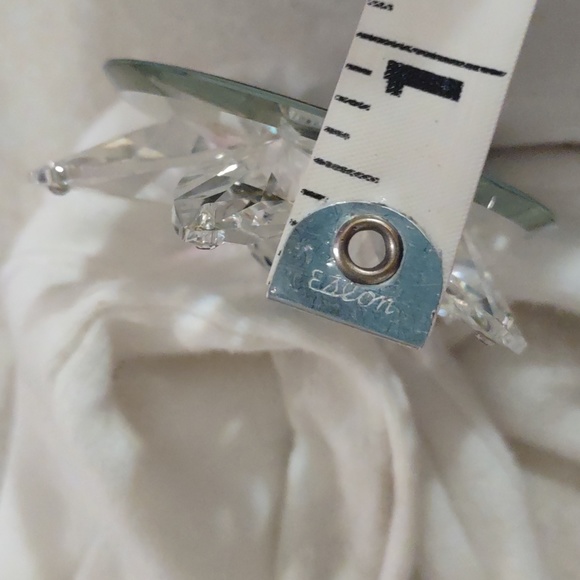 "Hadrian" Crystal Flower on Mirror. - Picture 9 of 9